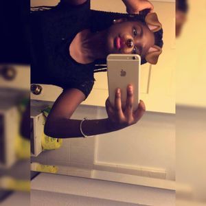 Meet your Posher, Makiyah